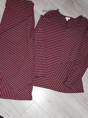 J. Jill Pink and Dark Navy Striped Top And Skirt Size Large